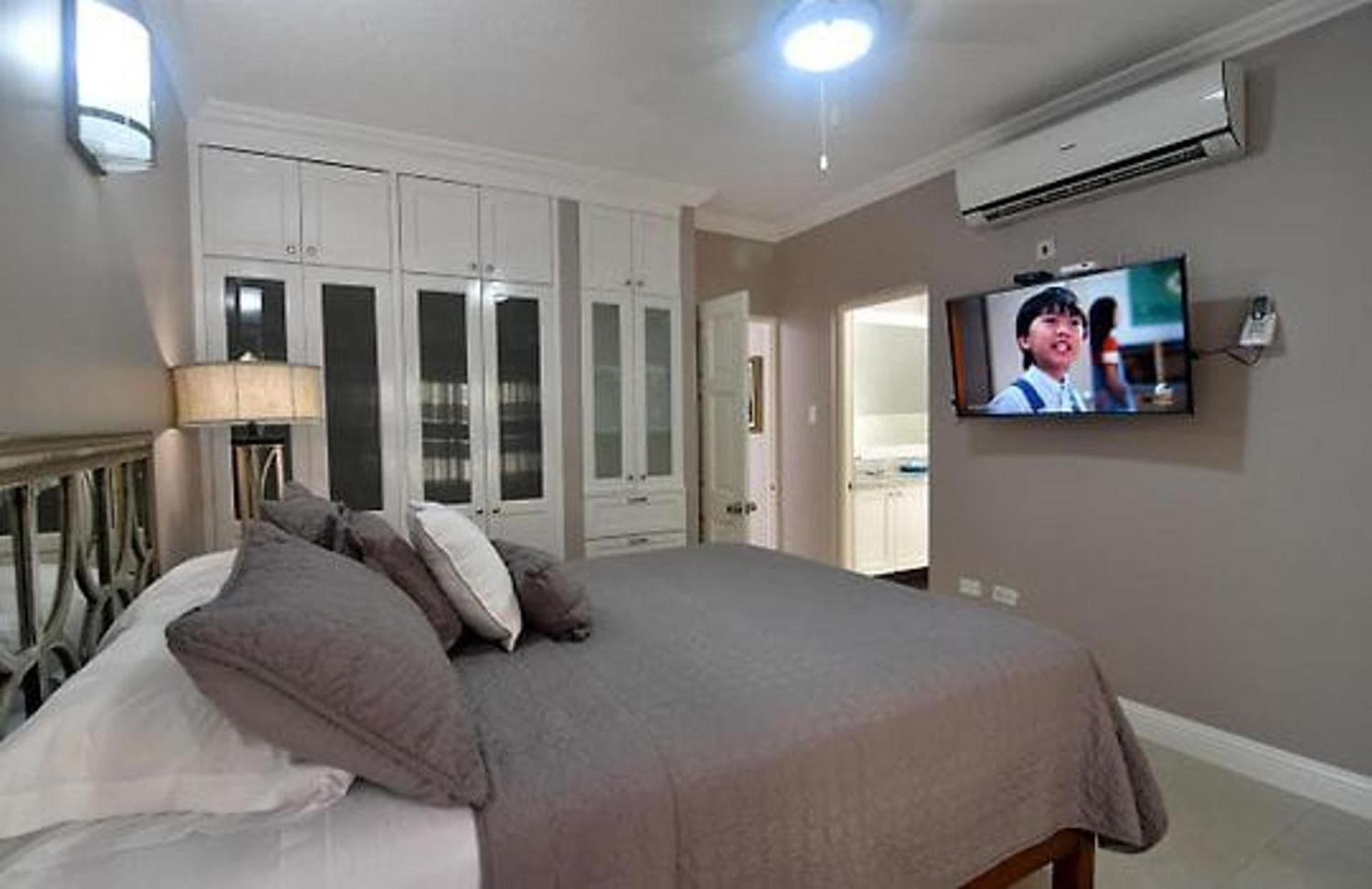 Captivating 1-Bed Ravinia Apartment In Kingston Buitenkant foto